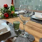Green-lodge Gaestehaus Fuer 8 Personen In Ot Woltorf Peine
